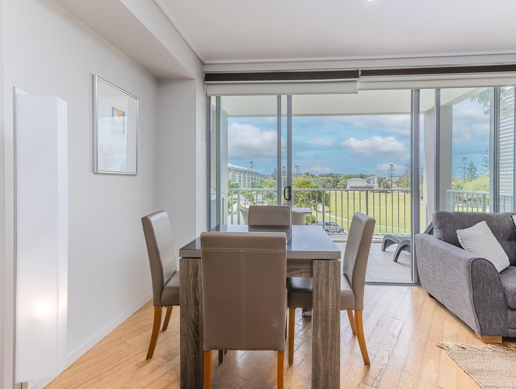 Pepper In Salt - Private Apartments By Holiday Management Company Kingscliff Exterior photo